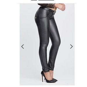 Freddy’s WR.UP leather leggings